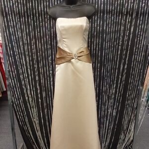 Satin Strapless Cream Dress with Gold Belt